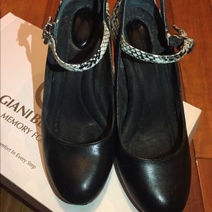 Giani Bernini Memory Foam Mary Jane Pumps - Vinaa